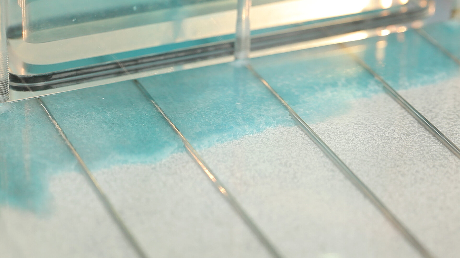 Absorbent gel Absorbent gel for the protection of the cable