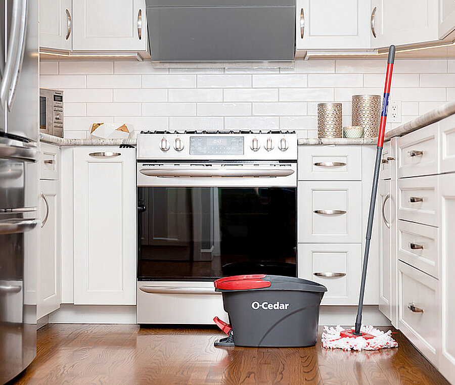 An O'Ceadr cleaning bucket in a kitchen